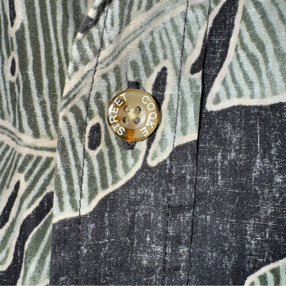 Cooke Street Reverse Print Hawaiian Aloha Shirt Black Monstera Leaf Men's L - Picture 3 of 9